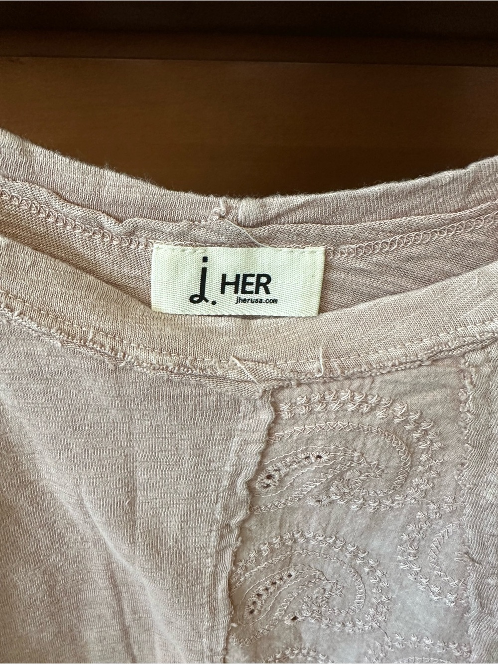 J HER MINERAL WASHED TOP - Picture 3 of 7
